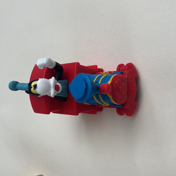 McDonald’s Disney toys - Picture 6 of 7